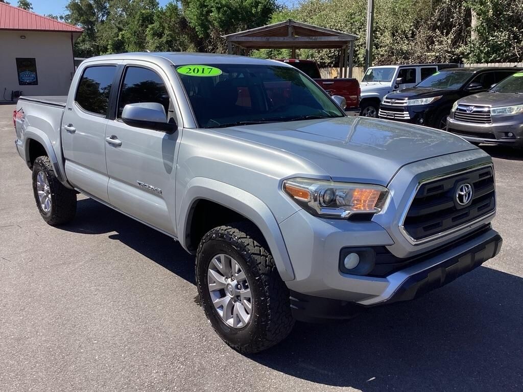 2017 TOYOTA Tacoma
