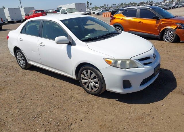 2012 TOYOTA Corolla