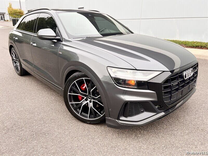 2019 AUDI Q8