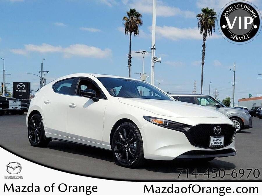 2026 MAZDA Mazda3