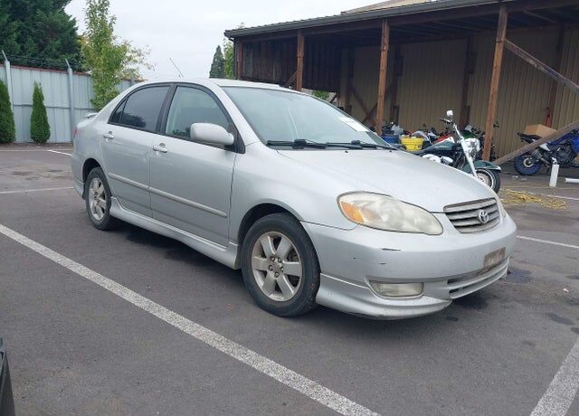 2004 TOYOTA Corolla