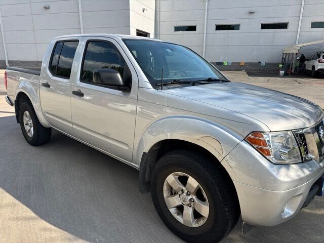 2012 NISSAN Frontier
