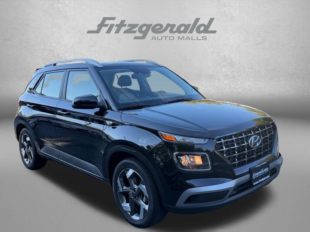 2025 HYUNDAI Venue