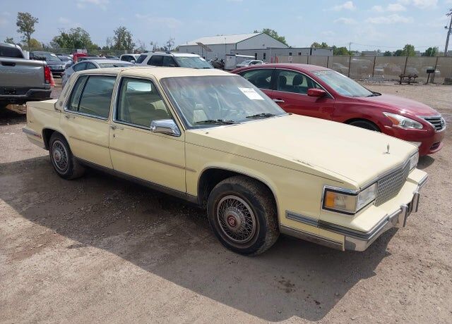 1987 CADILLAC Deville