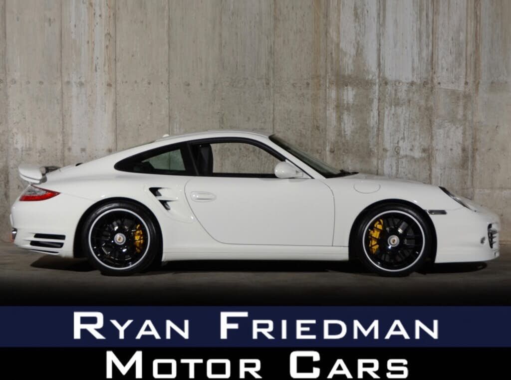 2013 PORSCHE 911