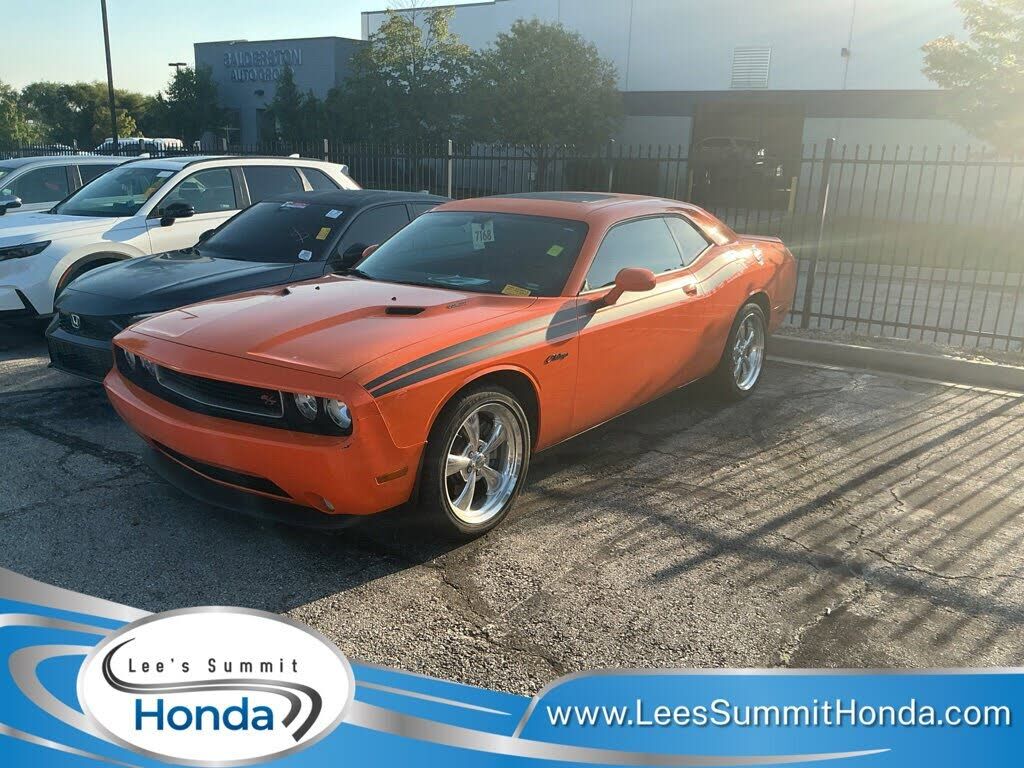 2012 DODGE Challenger