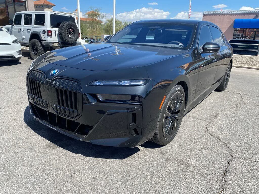 2023 BMW i7