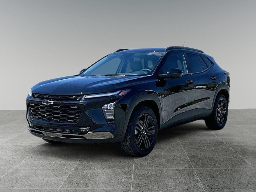 2026 CHEVROLET Trax
