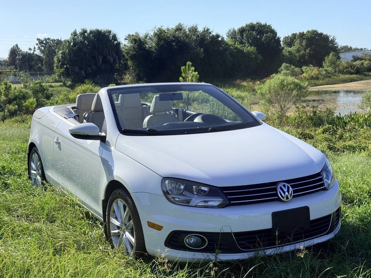 2014 VOLKSWAGEN Eos