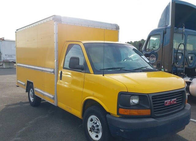 2013 GMC Savana