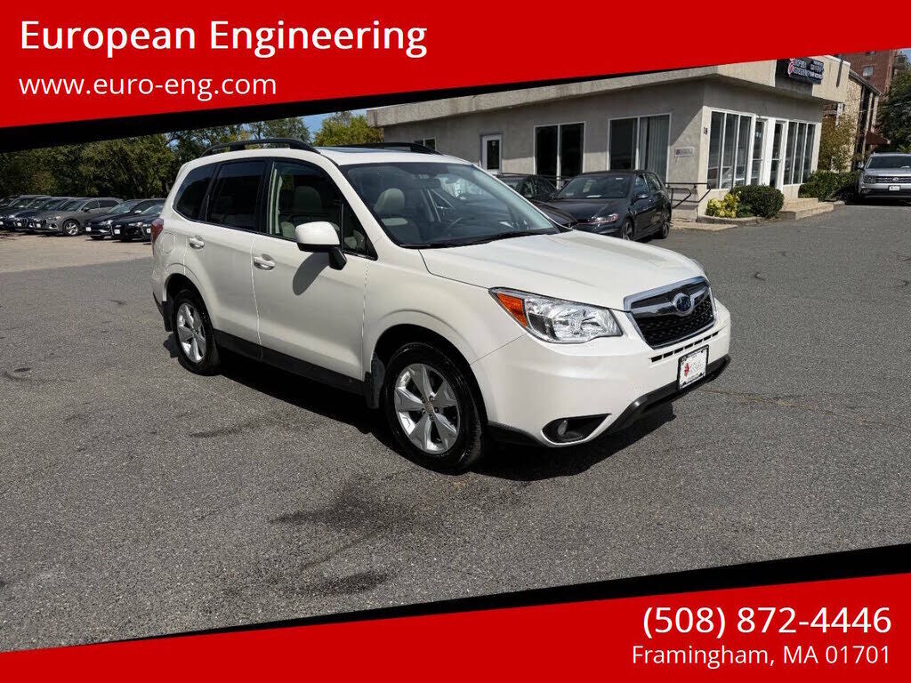 2015 SUBARU Forester