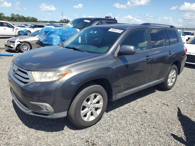 2012 TOYOTA Highlander