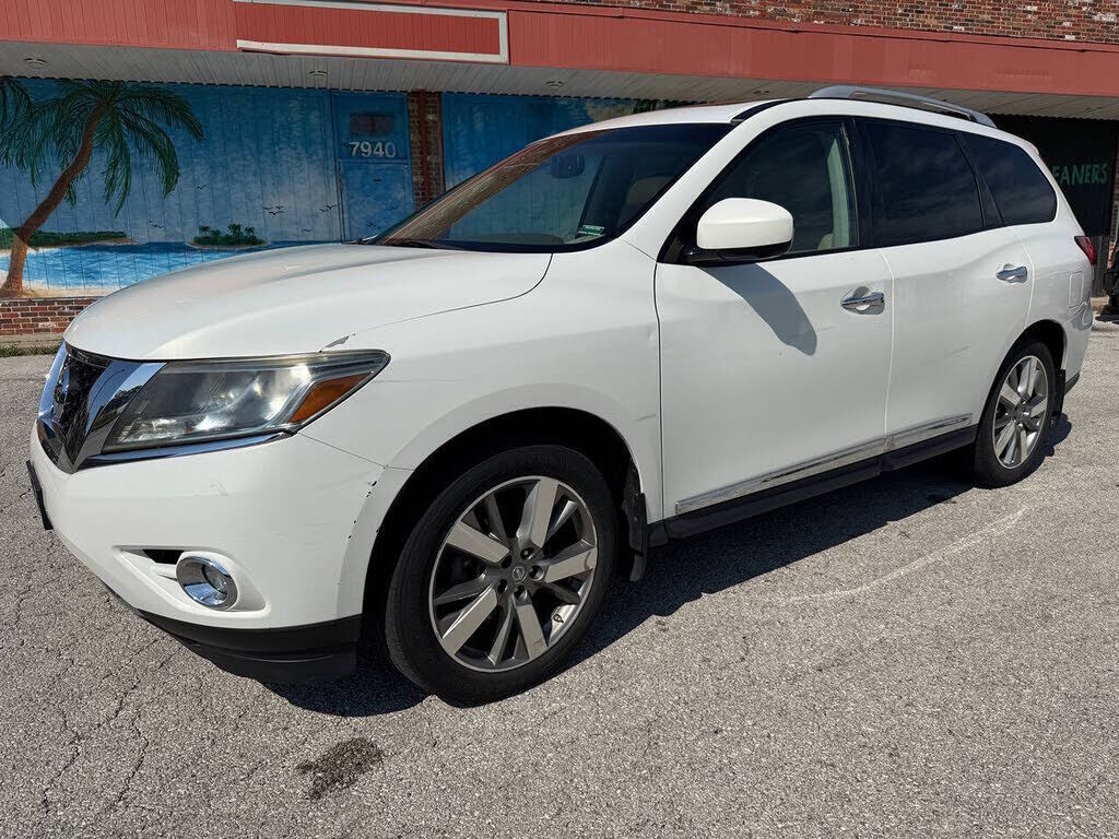 2014 NISSAN Pathfinder