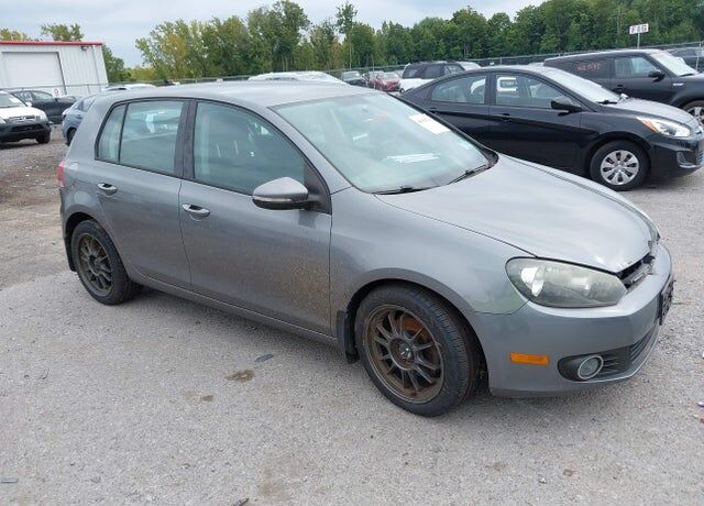 2012 VOLKSWAGEN Golf