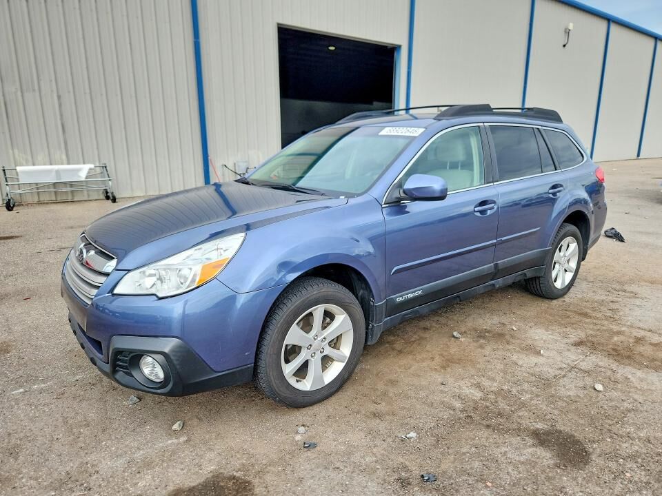 2014 SUBARU Outback