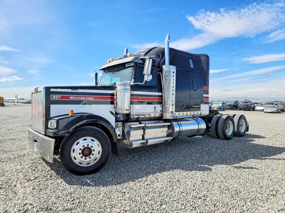 2020 WESTERN STAR 4900