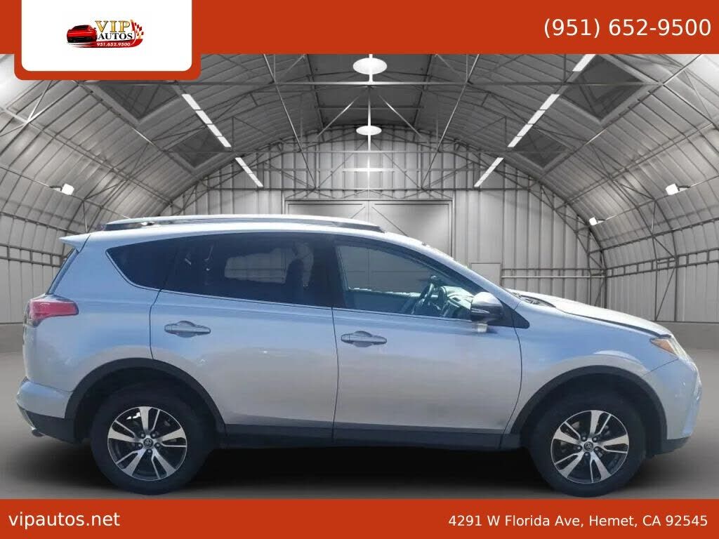 2017 TOYOTA RAV4