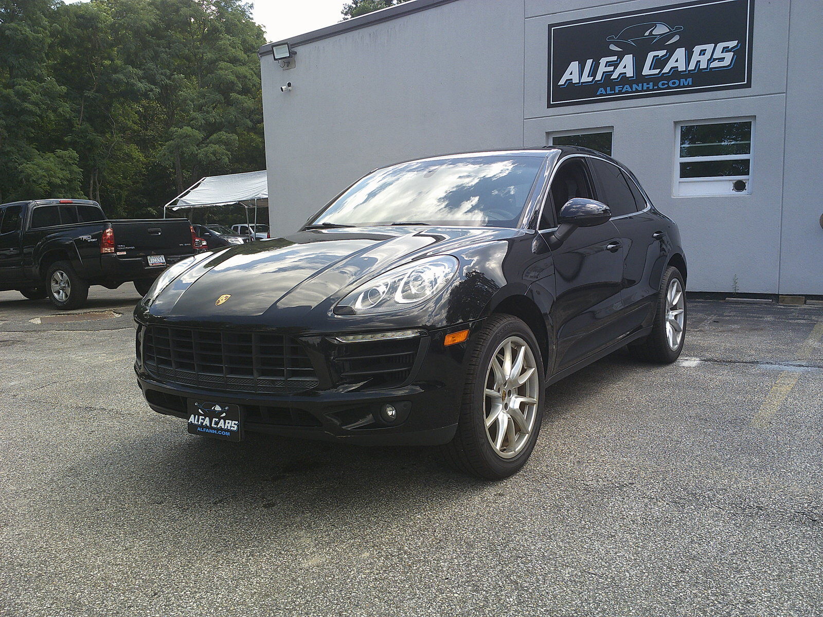 2015 PORSCHE Macan