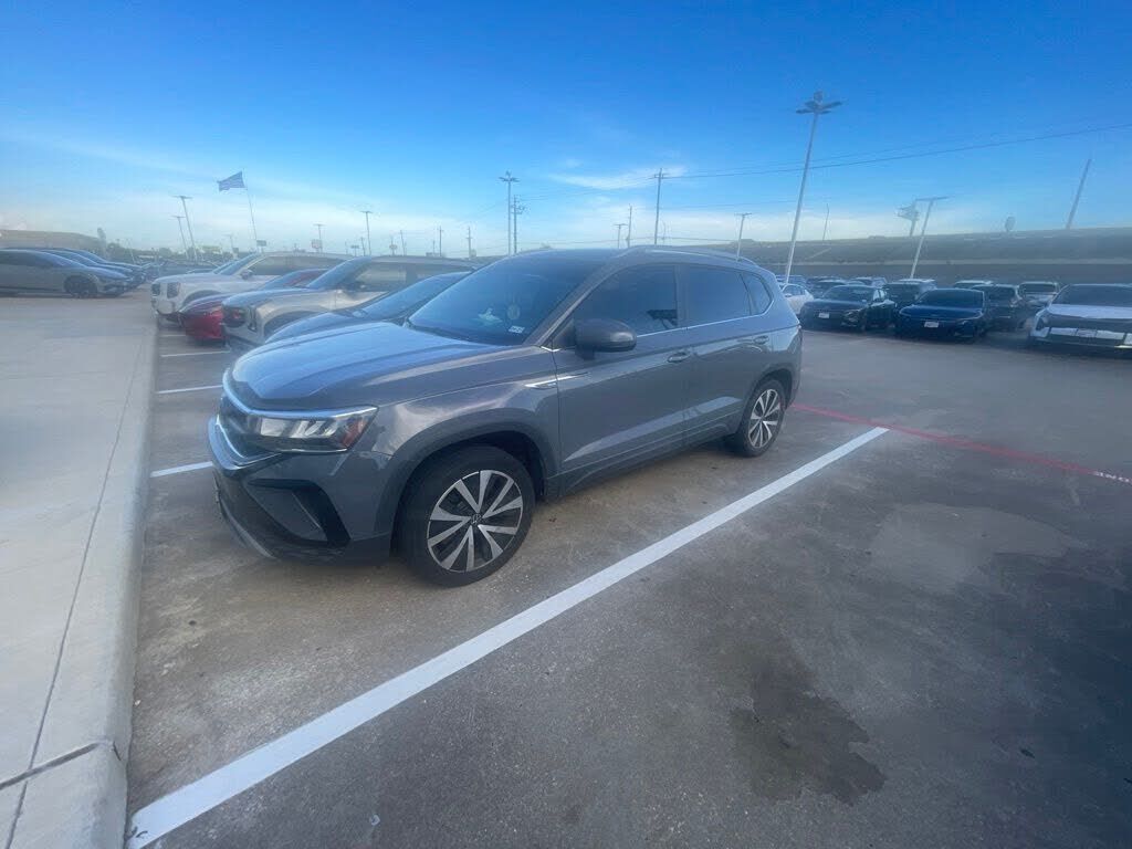 2022 VOLKSWAGEN Taos