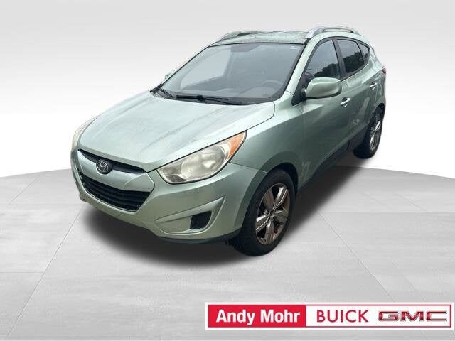 2010 HYUNDAI Tucson