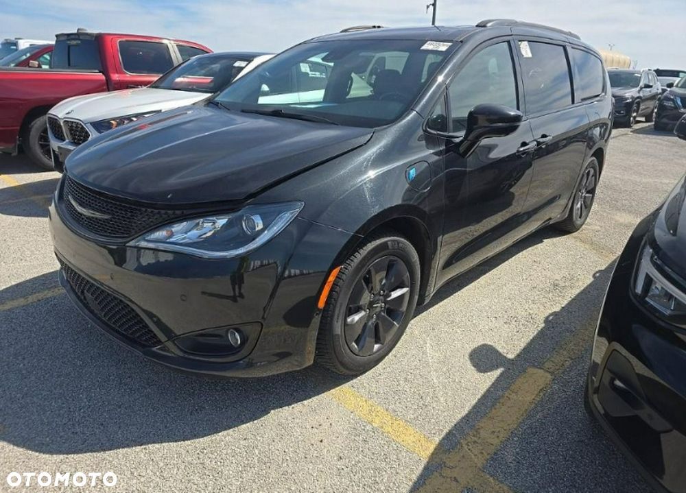2020 CHRYSLER Pacifica