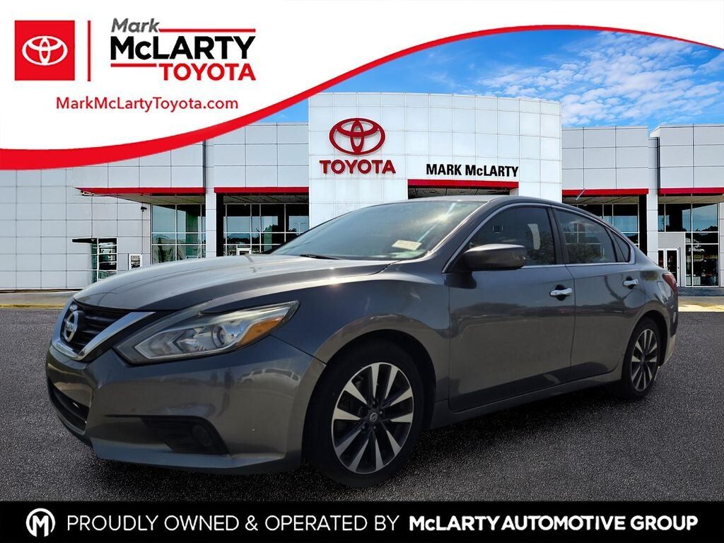 2017 NISSAN Altima
