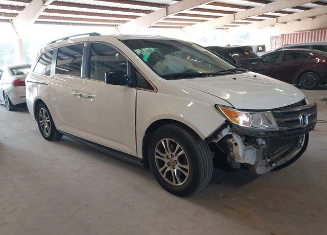 2013 HONDA Odyssey