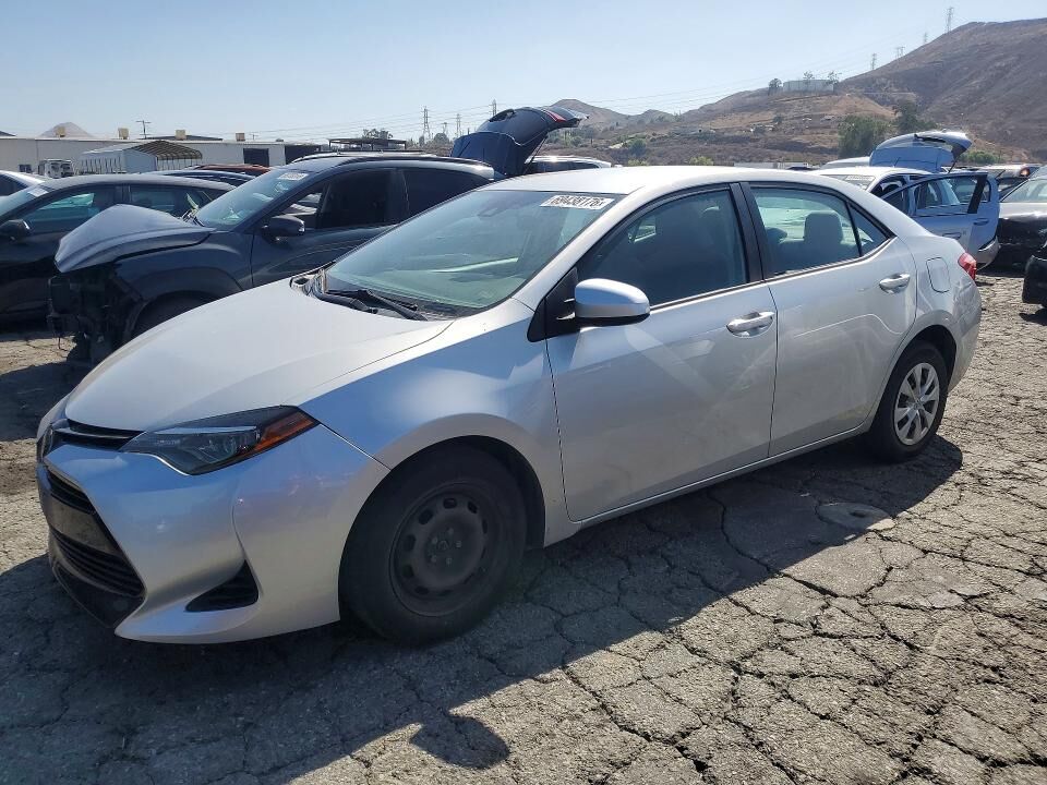 2017 TOYOTA Corolla