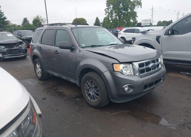 2012 FORD Escape