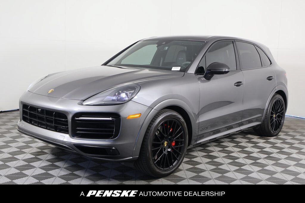 2021 PORSCHE Cayenne