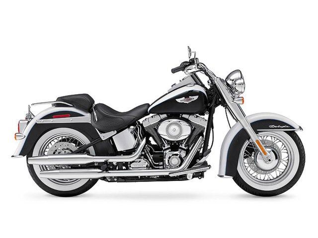 2009 HARLEY DAVIDSON Softail Deluxe