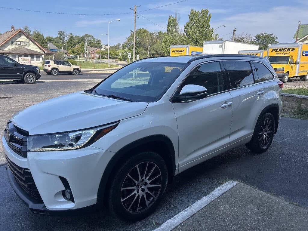 2018 TOYOTA Highlander