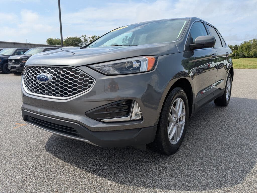 2024 FORD Edge