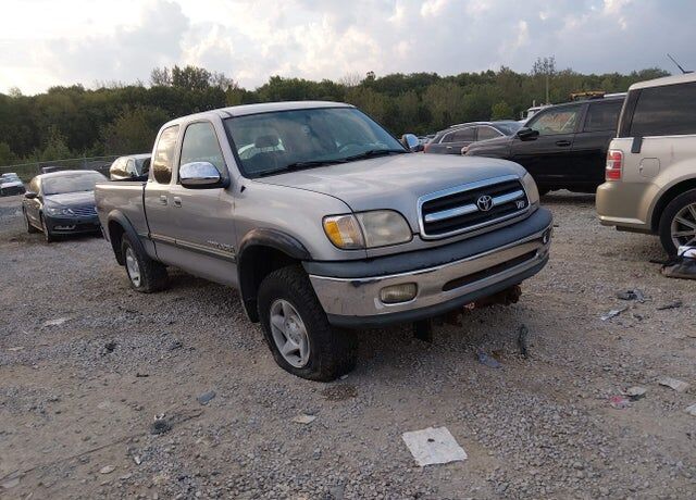 2001 TOYOTA Tundra