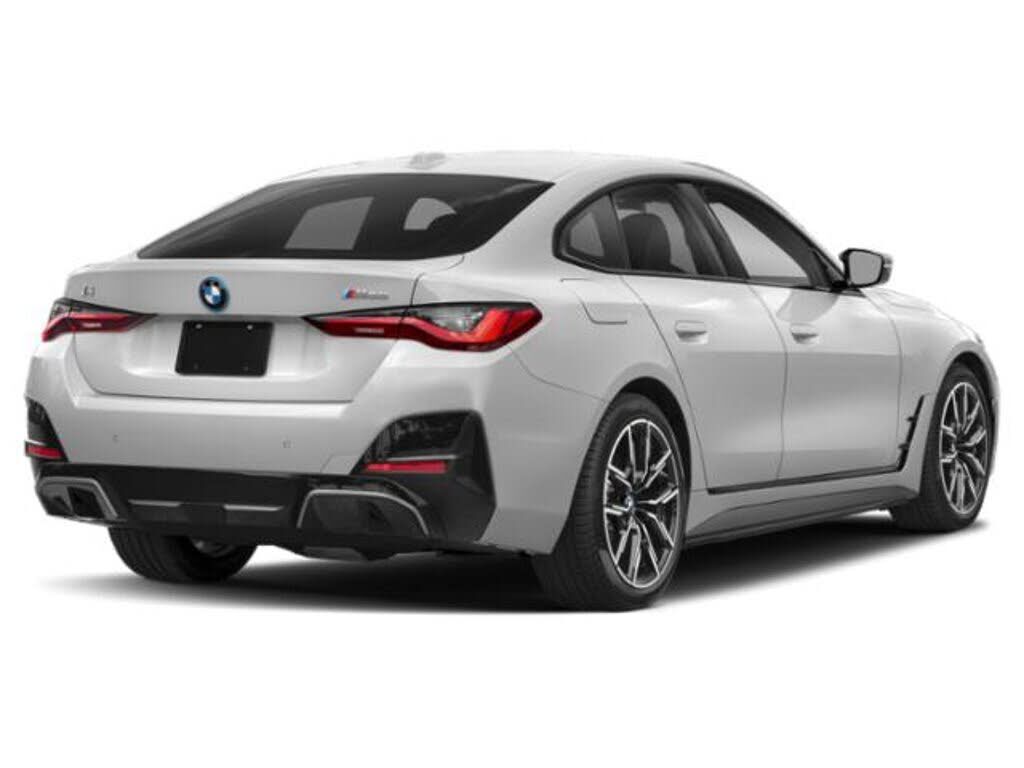 2024 BMW i4