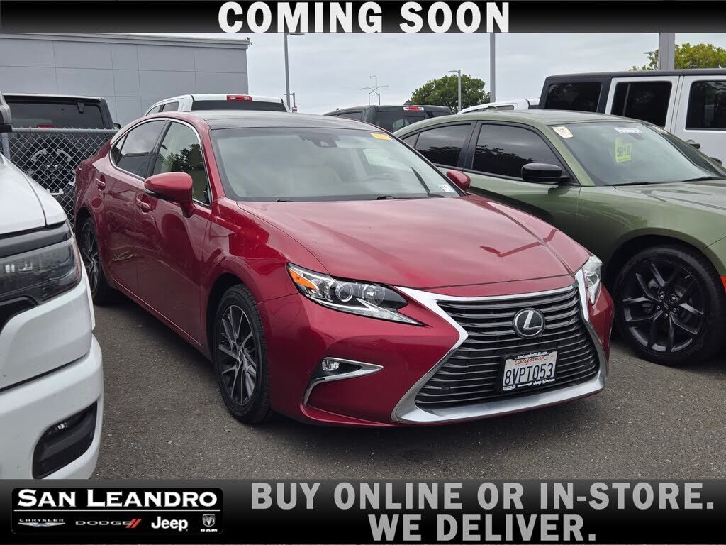 2017 LEXUS ES