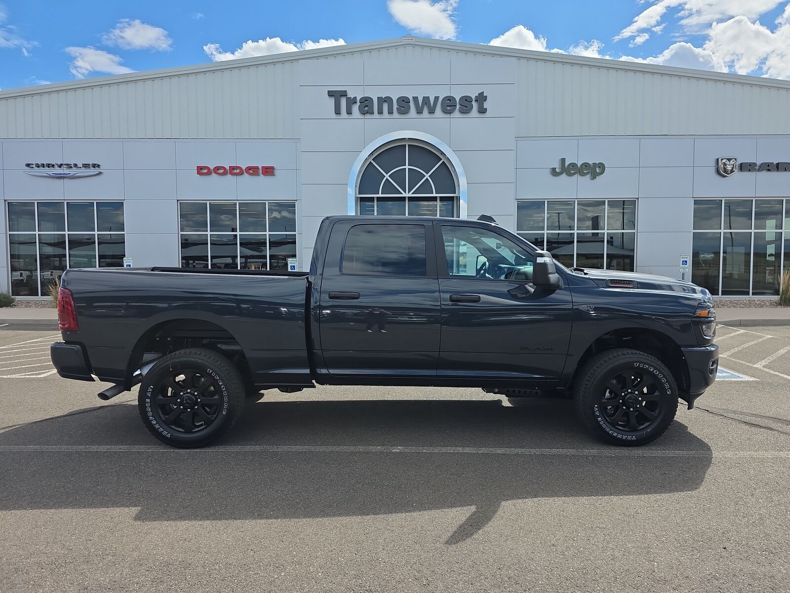 2027 RAM 2500