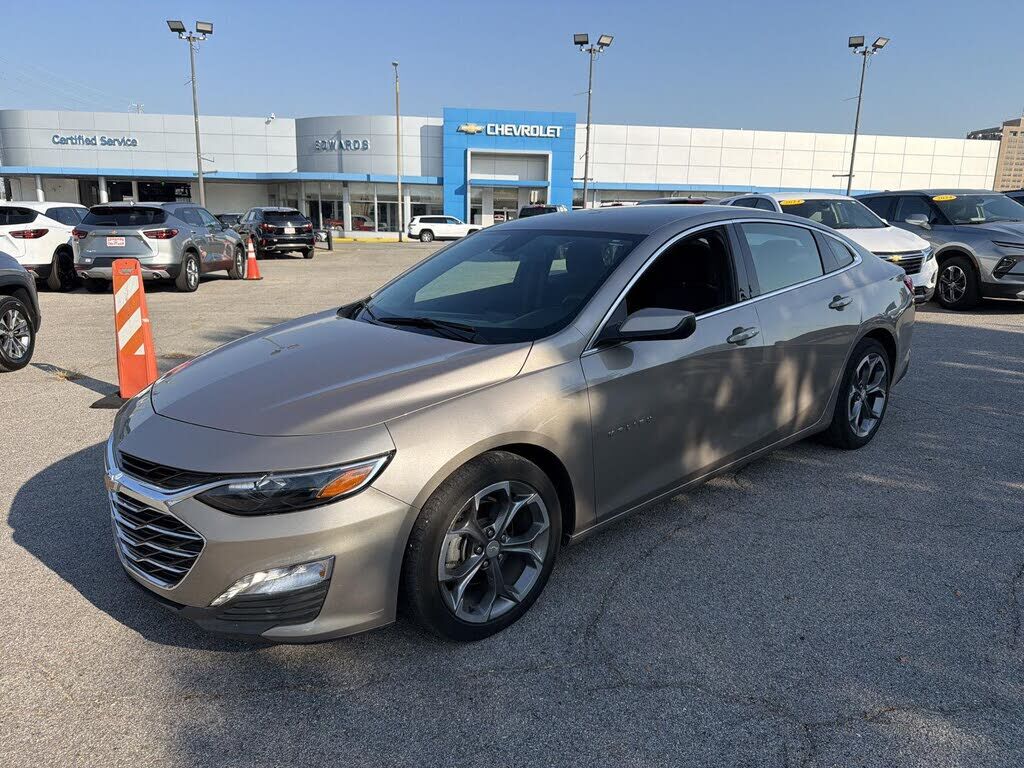 2024 CHEVROLET Malibu