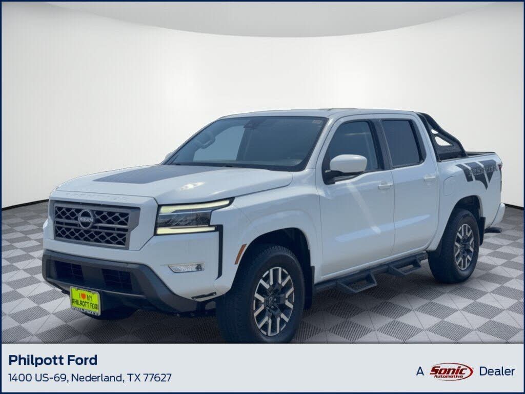 2024 NISSAN Frontier