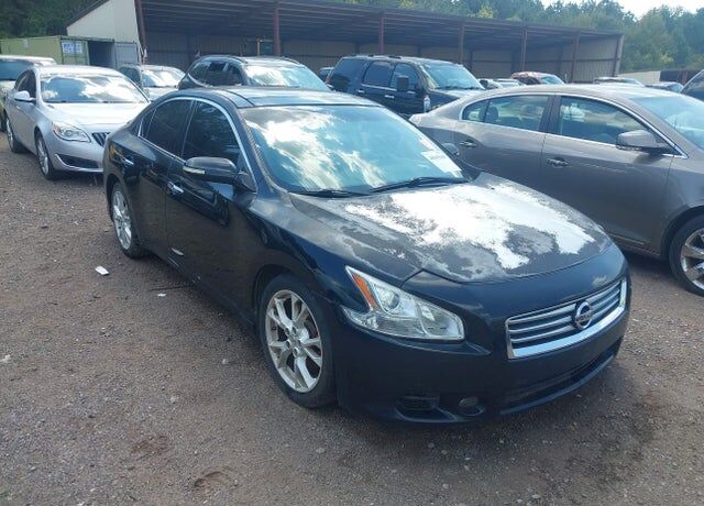 2012 NISSAN Maxima