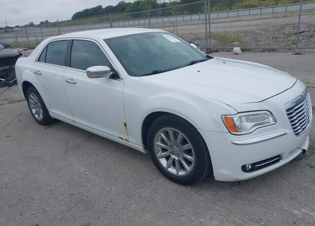 2014 CHRYSLER 300