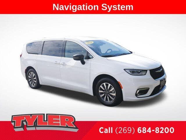 2024 CHRYSLER Pacifica