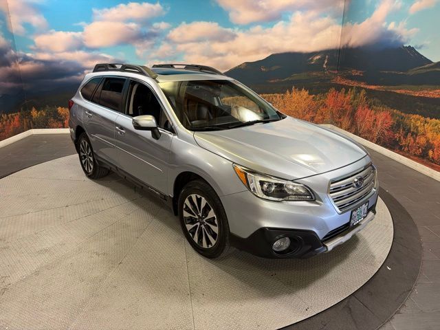 2017 SUBARU Outback