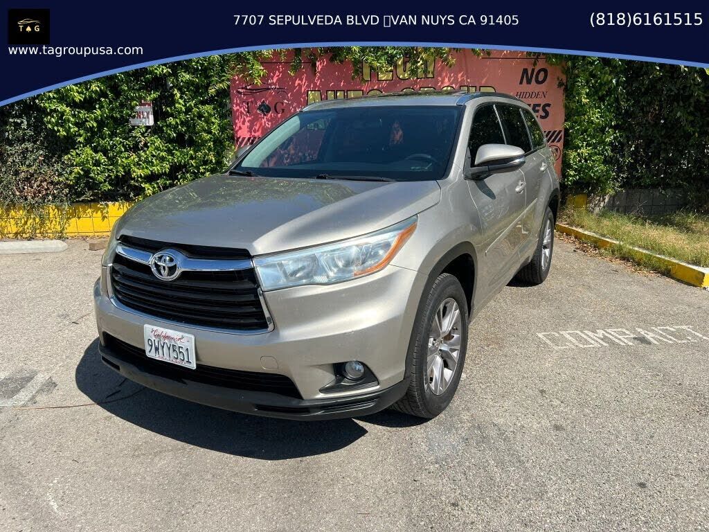 2015 TOYOTA Highlander