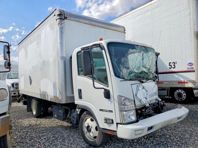 2020 ISUZU NPR-HD