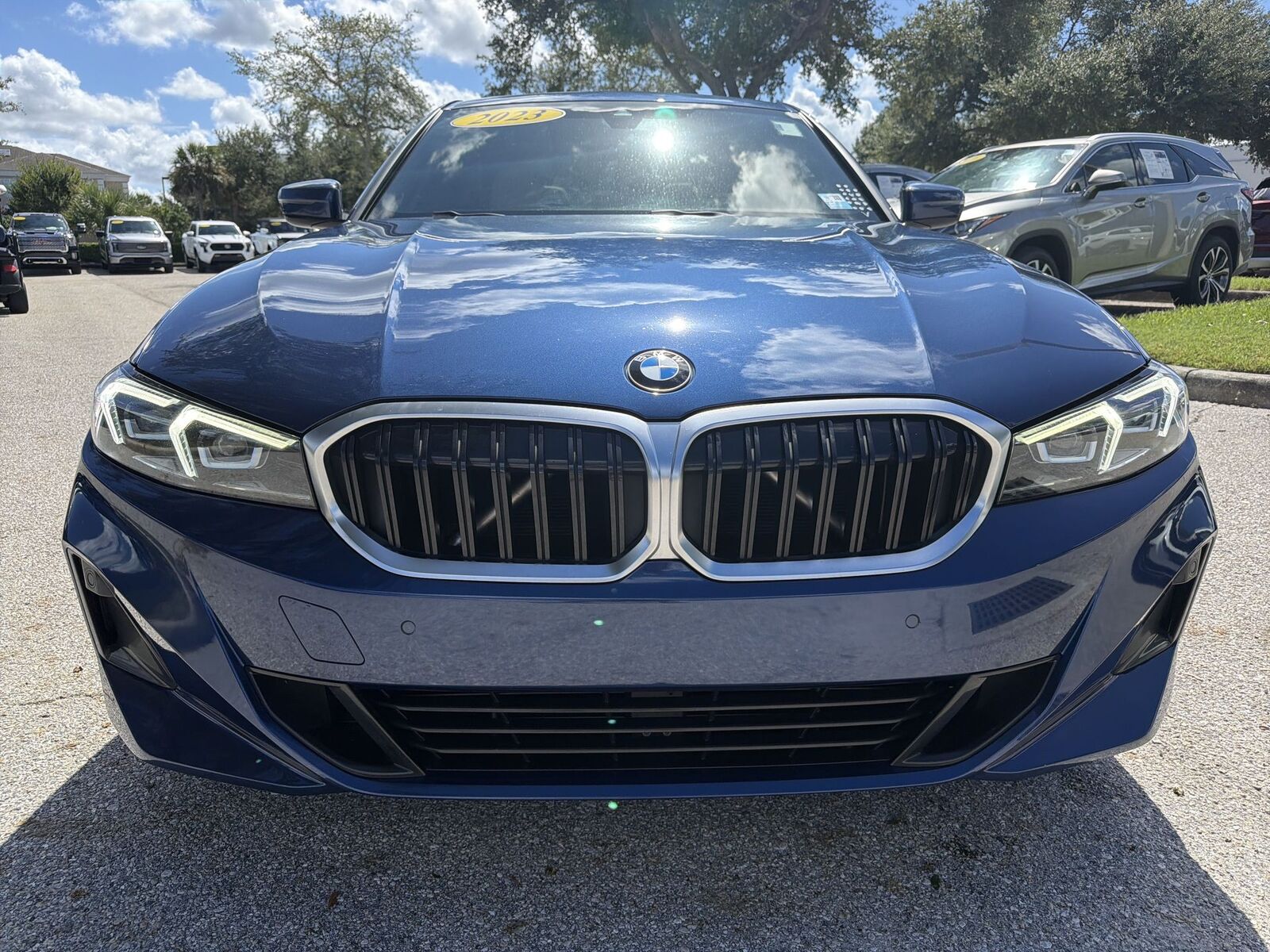 2023 BMW 330i
