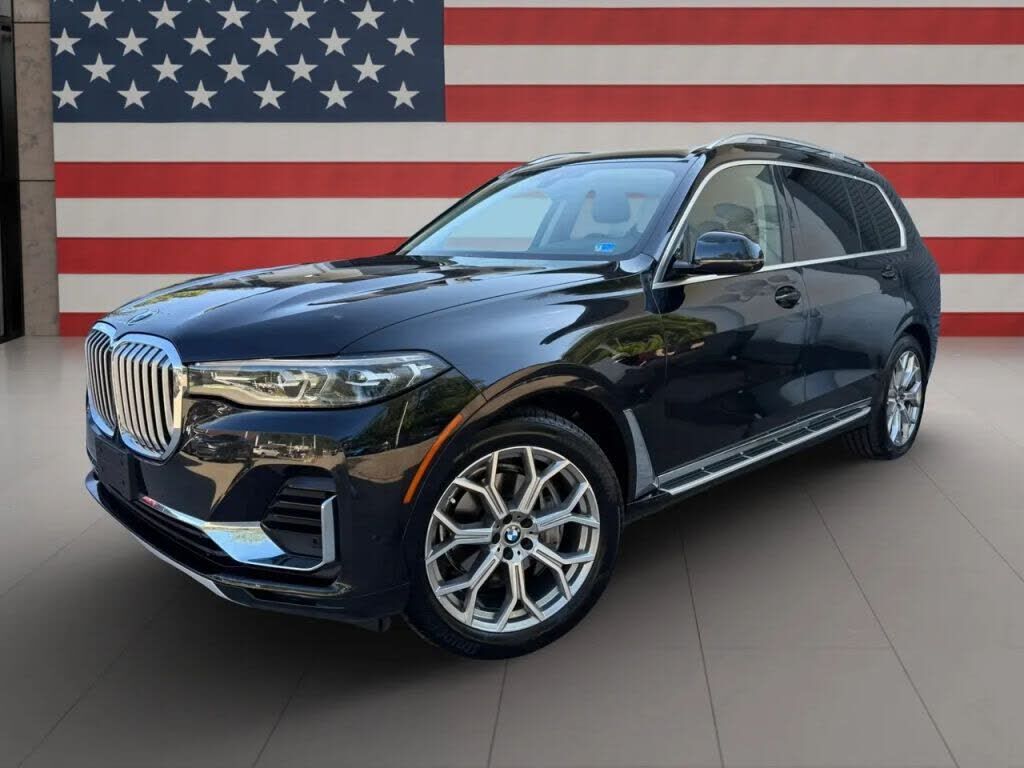 2021 BMW X7