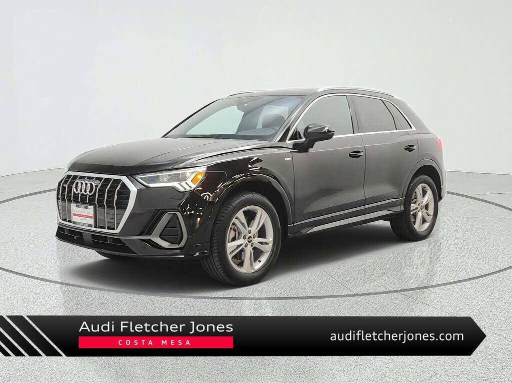 2023 AUDI Q3