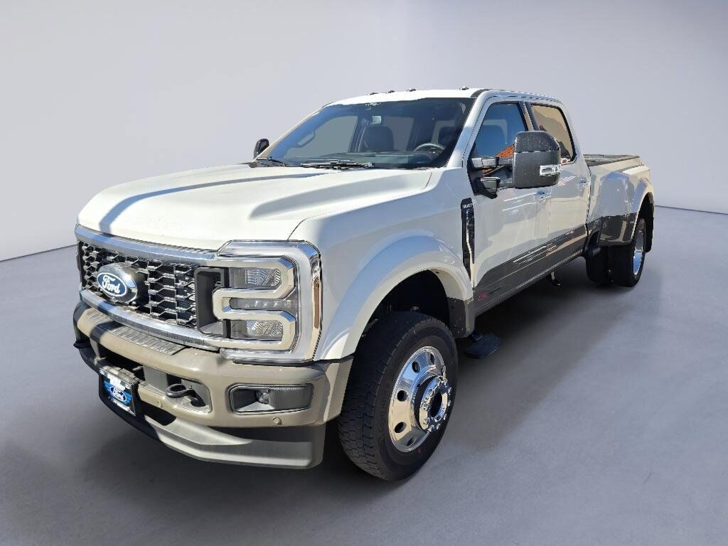2027 FORD F-450