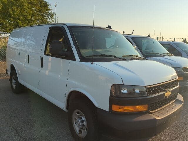 2019 CHEVROLET Express